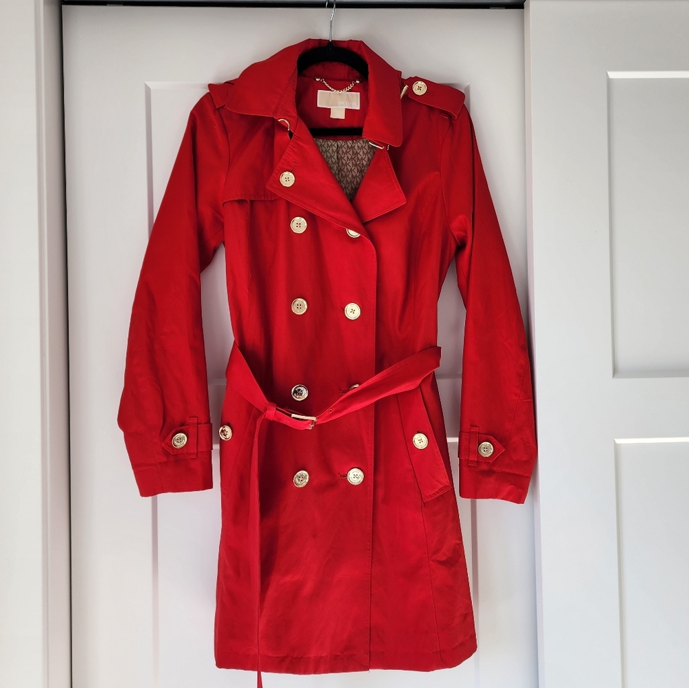 MICHAEL Michael Kors Red Double-Breasted Trench Coat with Belt